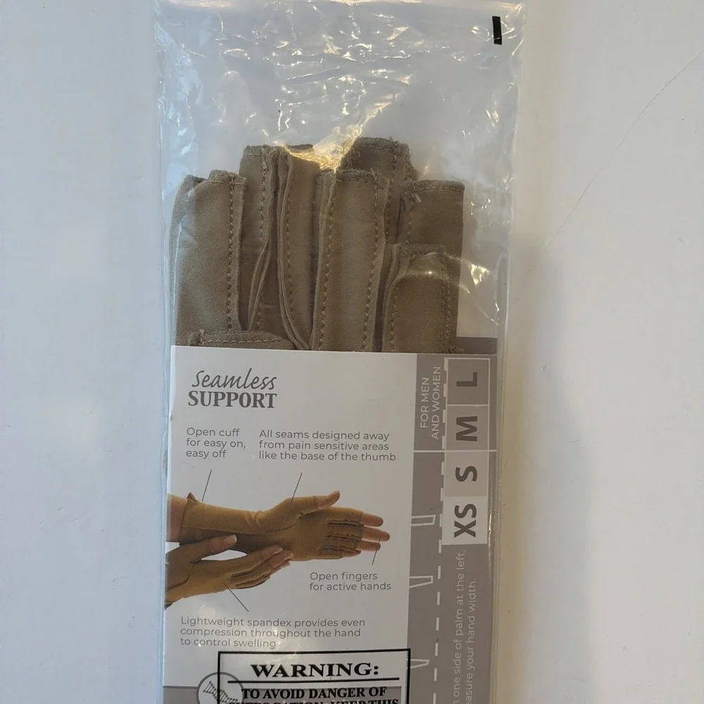 Isotoner Therapeutic Gloves Open Finger Camel Size Large Compression Pain Relief - Picture 5 of 7